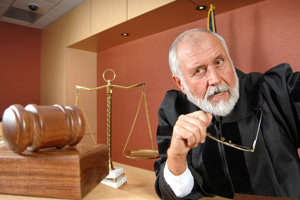 Il Giudice non può porre domande suggestive al testimone