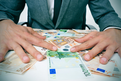 Liberi professionisti: bonus di 600 euro anche ad aprile e di 1000 euro a maggio